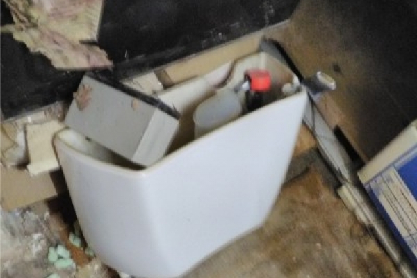 waste-clearance-llanrumney-6FFE287F9-3B8B-5D4A-6A75-8F3789CD3A0F.jpg